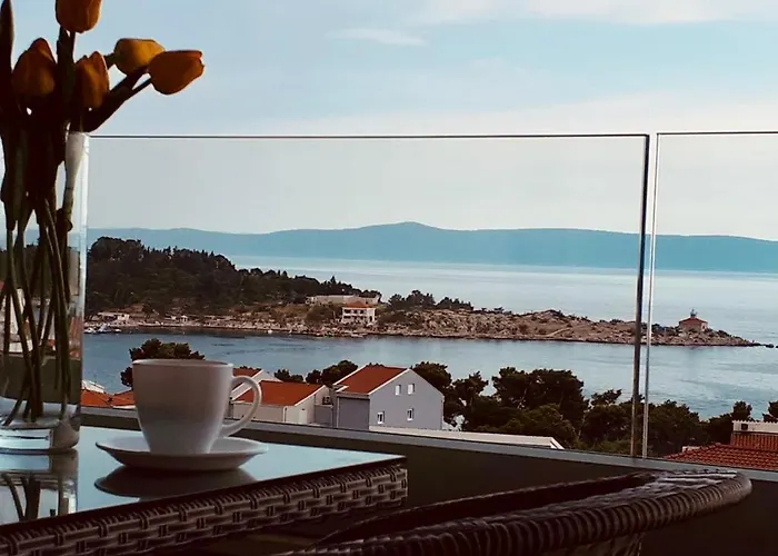 Lux Sea View * Makarska