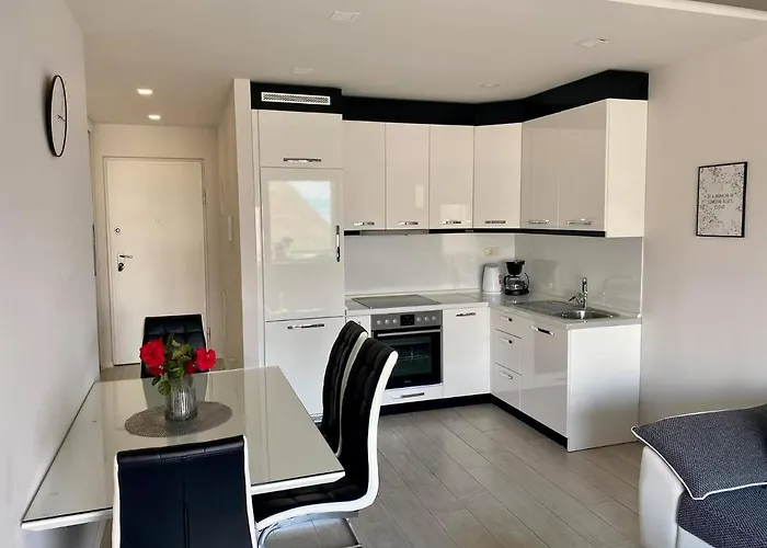 Lux Sea View Lejlighed *